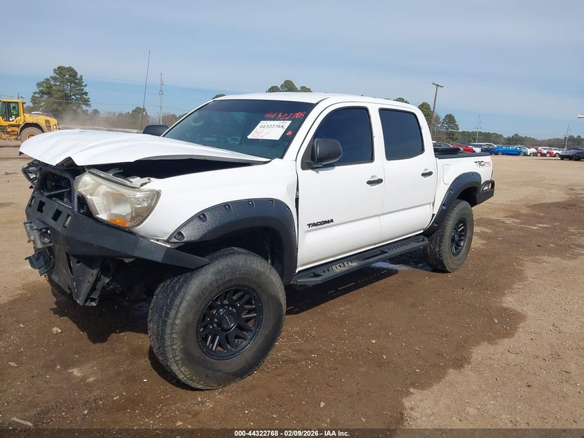 2015 Toyota Tacoma Base V6