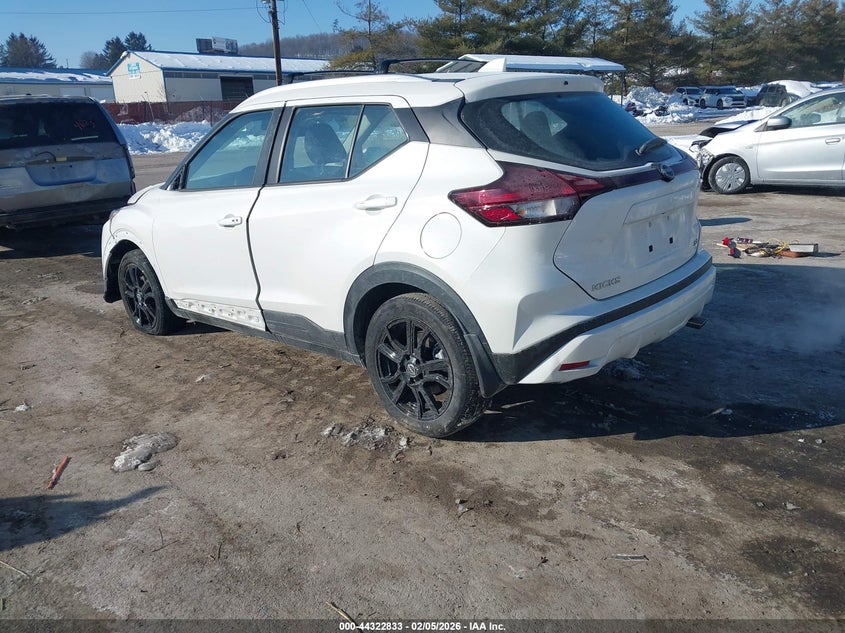 2024 Nissan Kicks Sv Xtronic Cvt