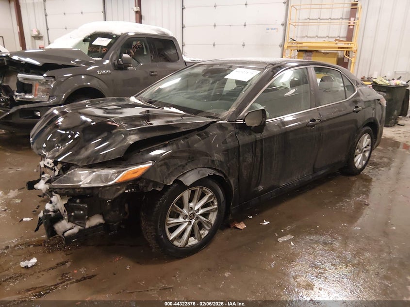 2022 Toyota Camry Le