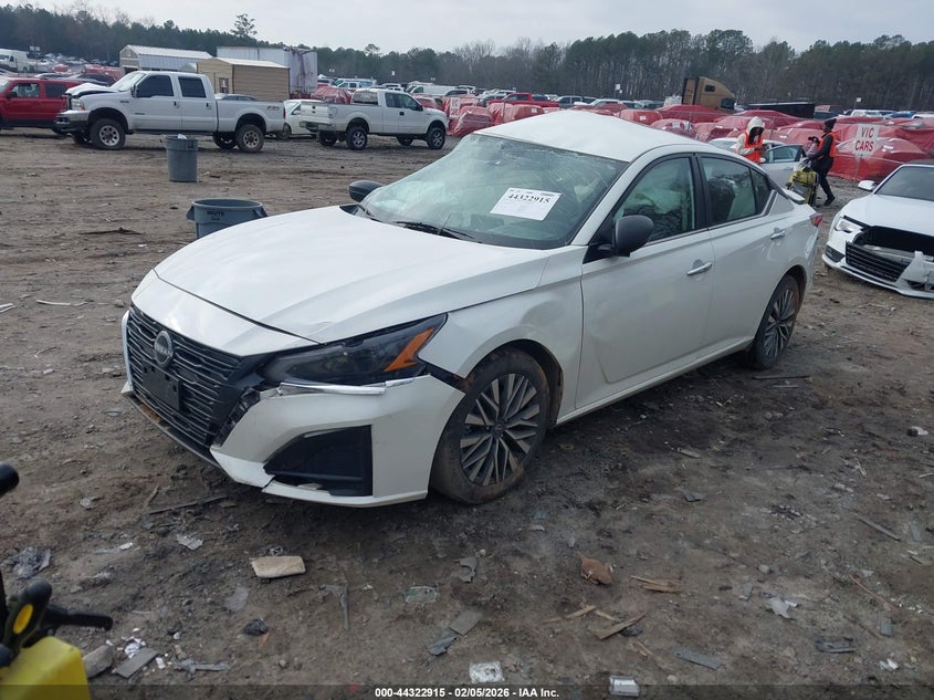 2024 Nissan Altima Sv Fwd