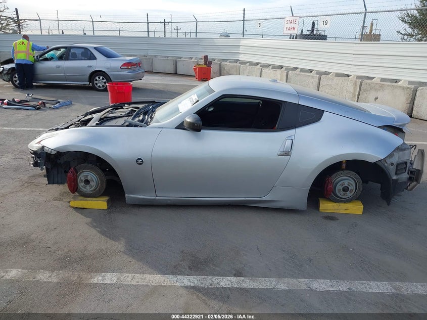 2012 Nissan 370Z Touring VIN: JN1AZ4EH2CM562627 Lot: 44322921