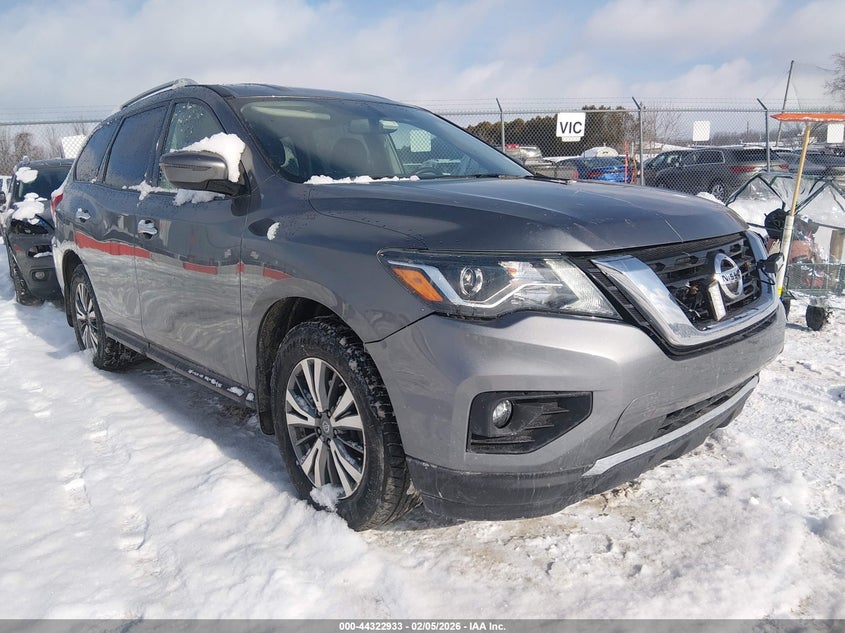 2020 Nissan Pathfinder Sv 4Wd