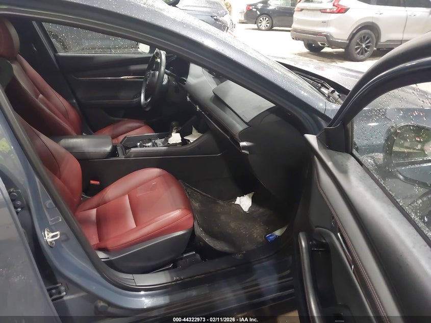 2024 Mazda Mazda3 2.5 S Carbon Edition