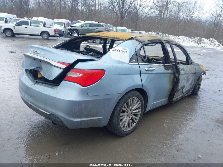 2012 Chrysler 200 Limited