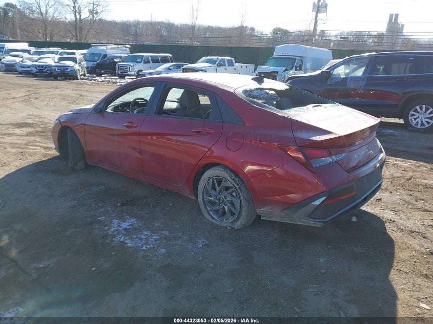 2024 Hyundai Elantra Sel