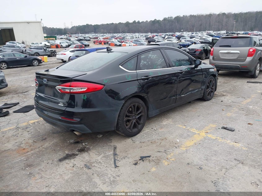 2019 Ford Fusion Se