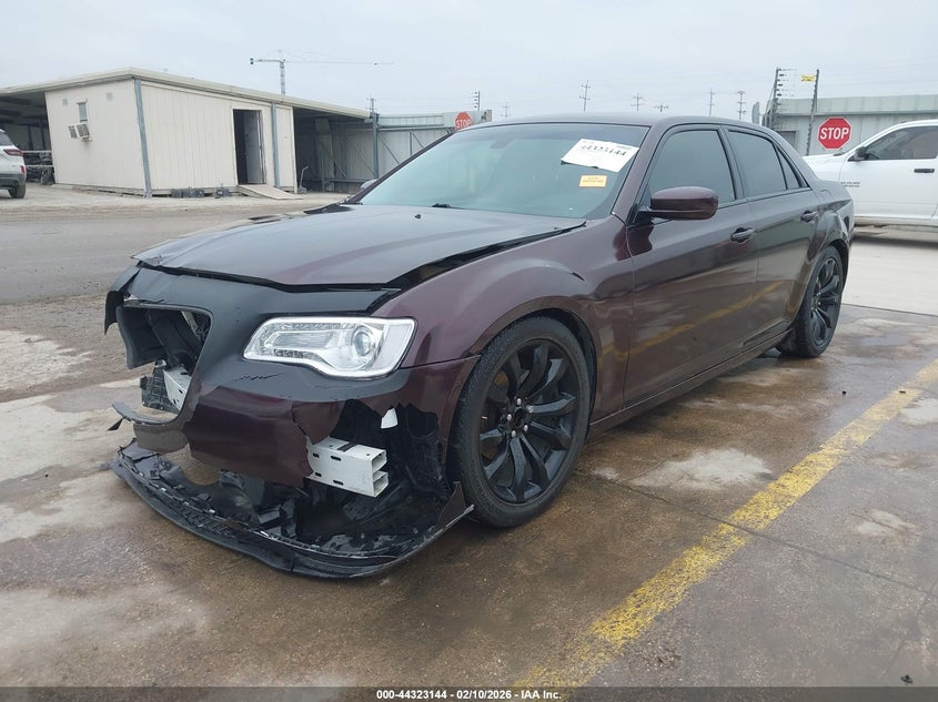 2016 Chrysler 300 Limited