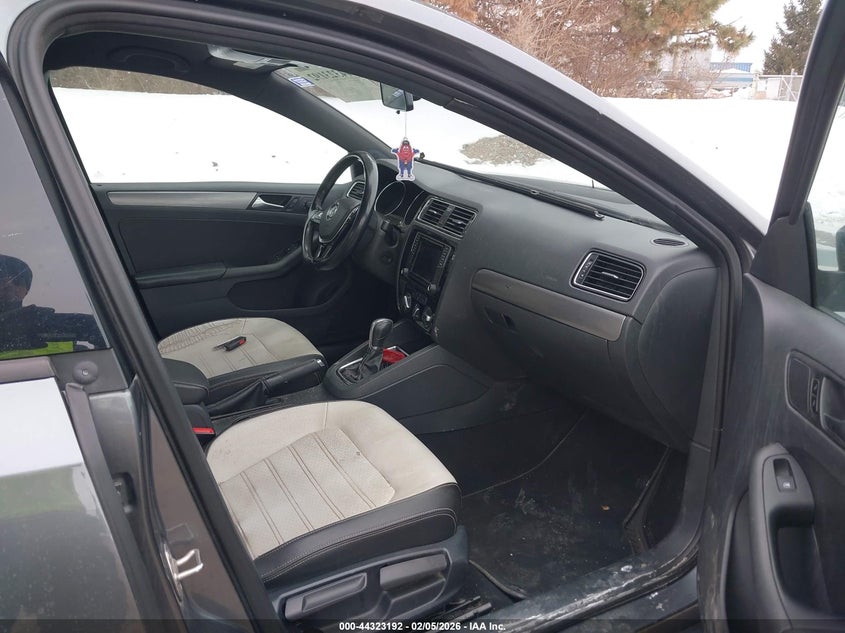 2016 Volkswagen Jetta 1.8T Sport