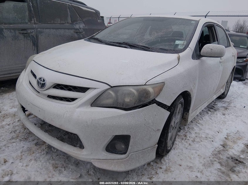 2012 Toyota Corolla 1.8 S white Lot 111044323283 Vin 5YFBU4EE8CP070672