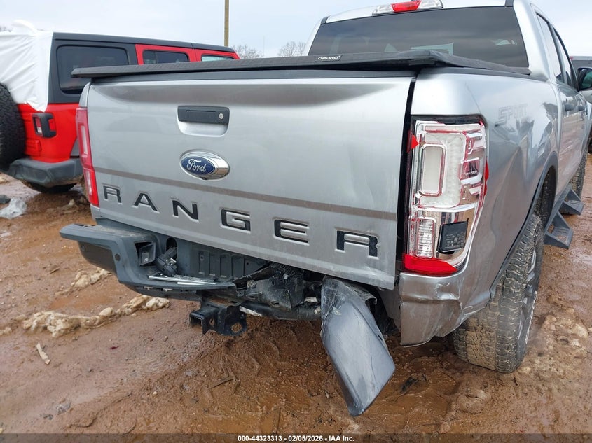 2021 Ford Ranger 2.3 Xlt silver Lot 111044323313 Vin 1FTER4FHXMLD14582
