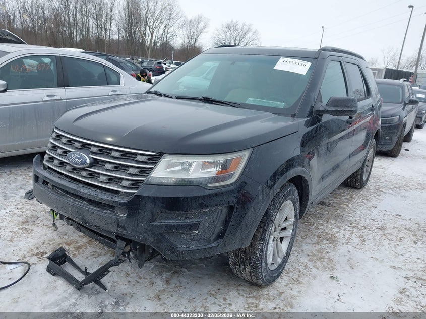 2016 Ford Explorer