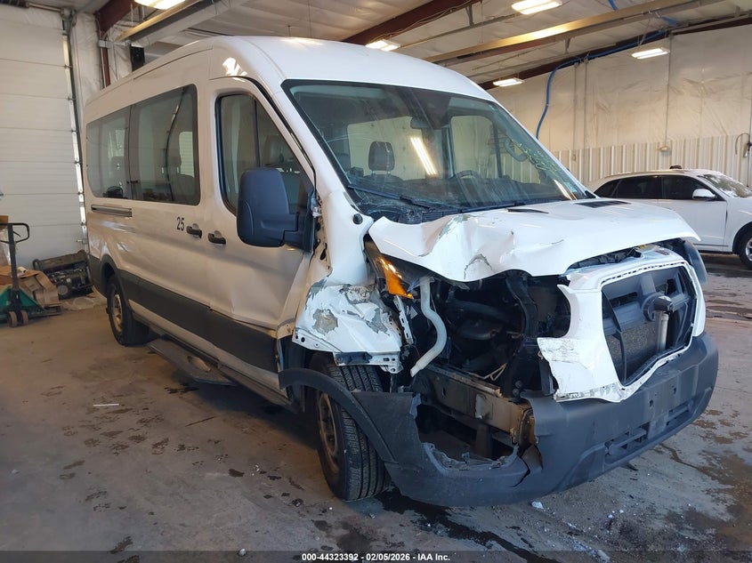 2022 Ford Transit-350 Passenger Van Xl