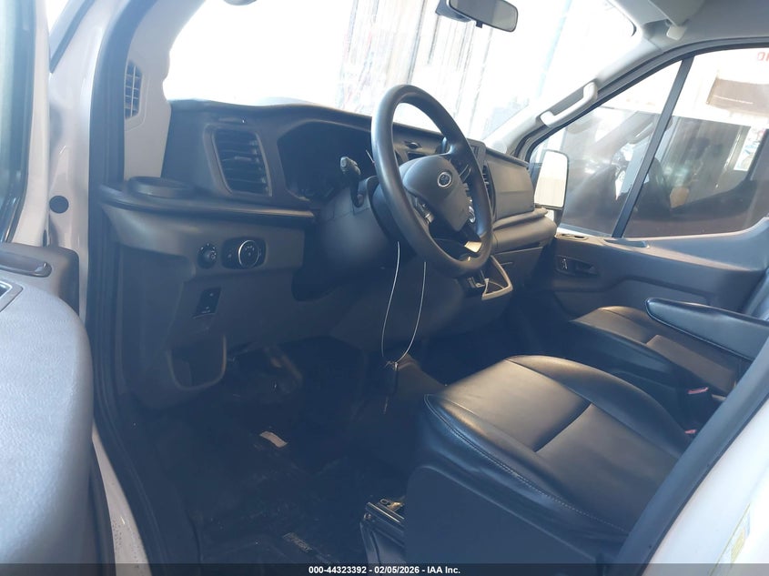 2022 Ford Transit-350 Passenger Van Xl