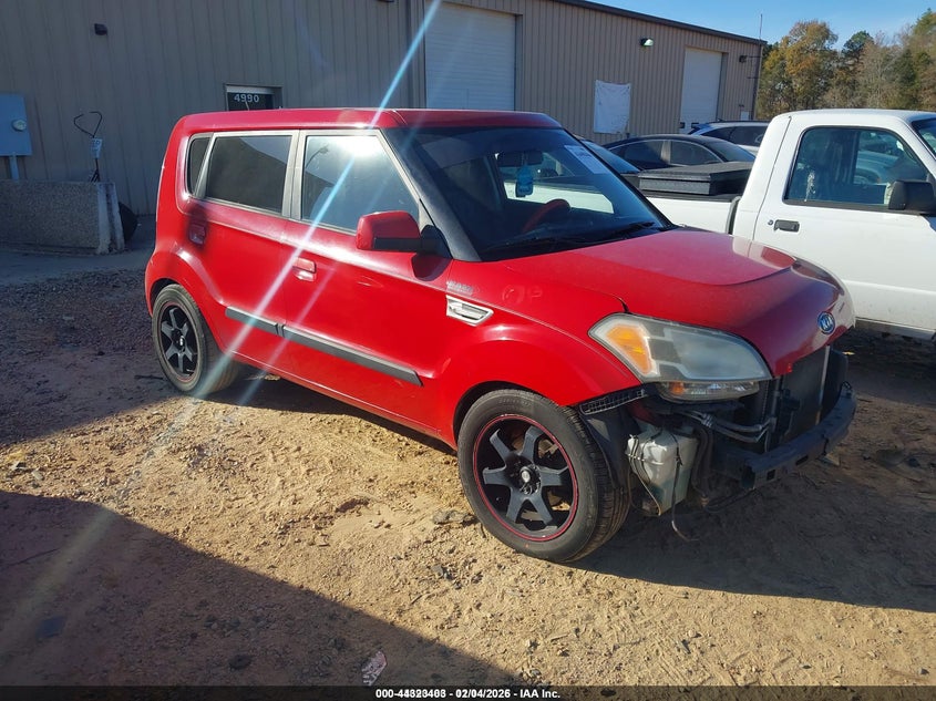 2010 Kia Soul +