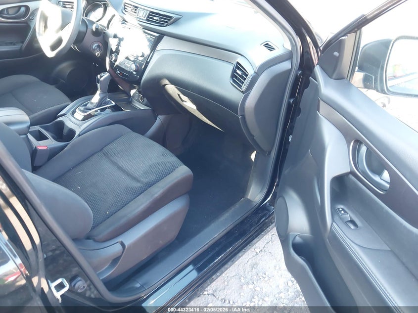 2018 Nissan Rogue Sport S