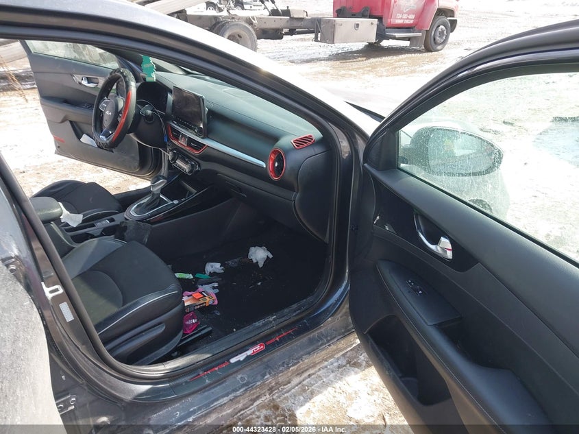 2022 Kia Forte Gt-Line