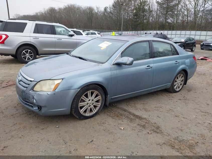 2005 Toyota Avalon Limited