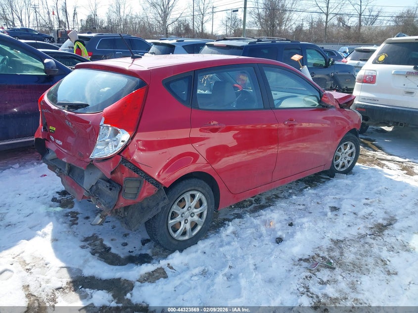 2013 Hyundai Accent Gs