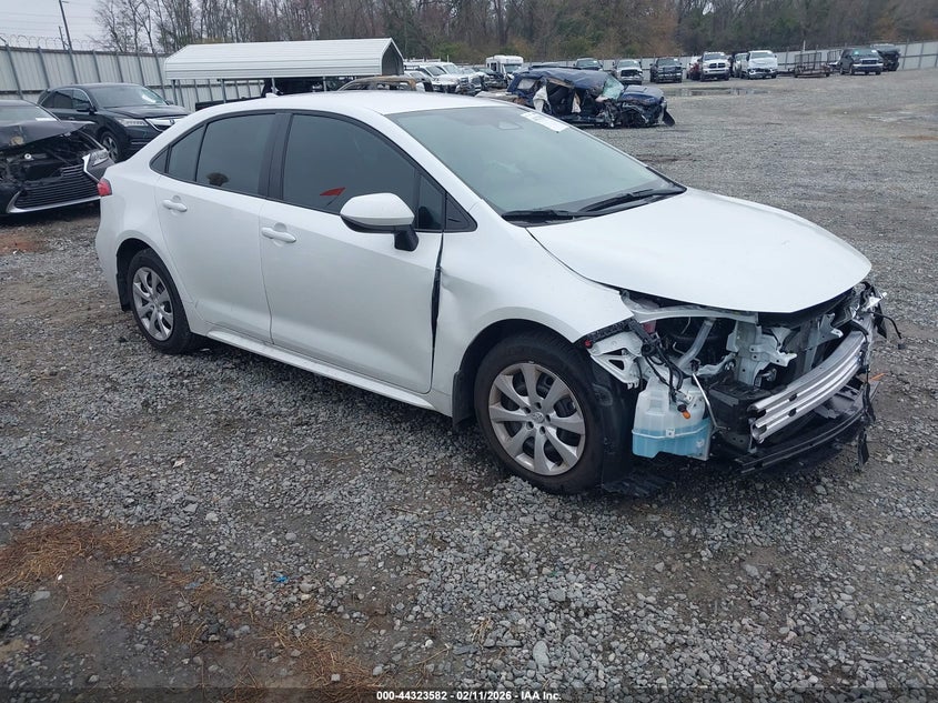 2026 TOYOTA COROLLA LE