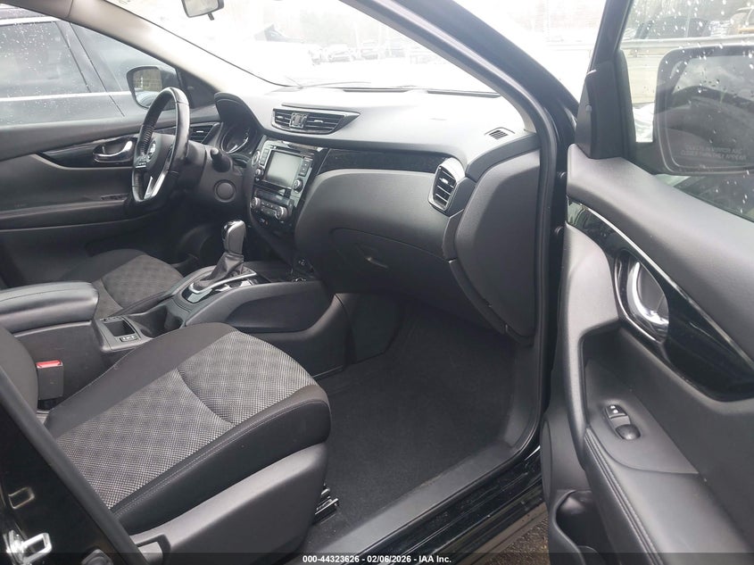 2021 Nissan Rogue Sport Sv Fwd Xtronic Cvt