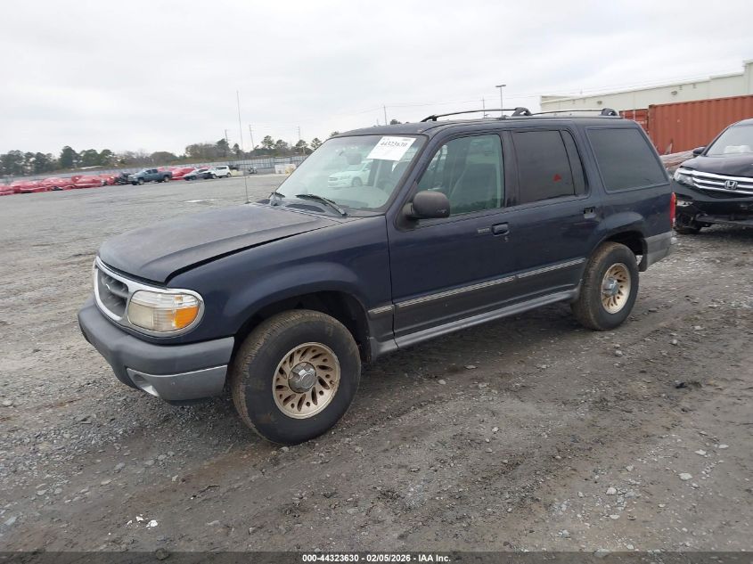2000 Ford Explorer Xlt