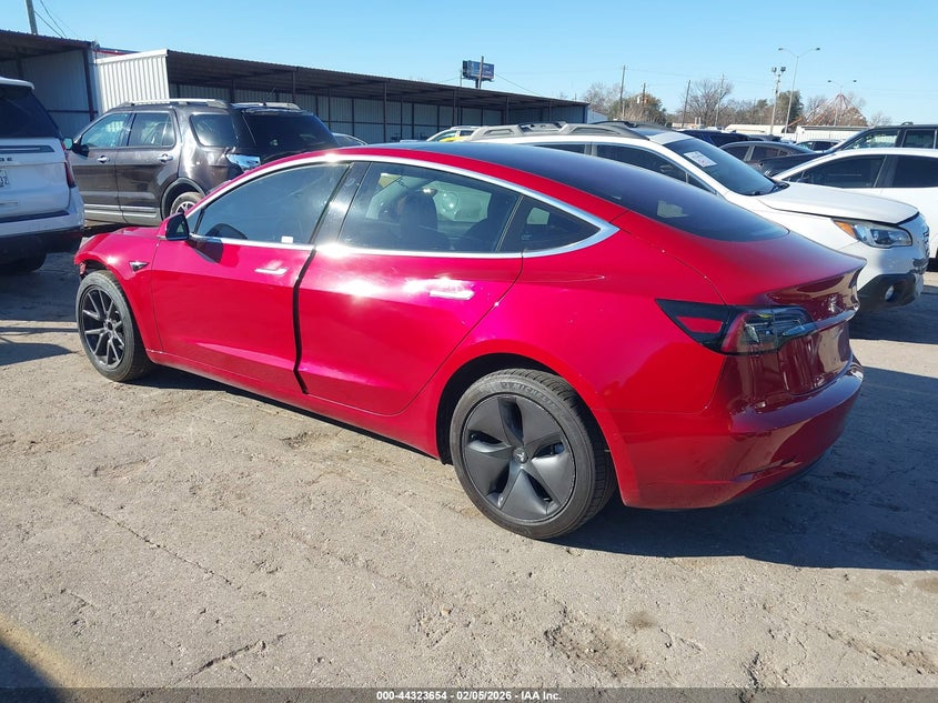 Vin: 5yj3e1ea7jf016690, lot: 44820083, tesla model 3 long range/mid range 20183