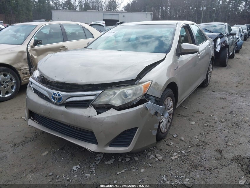 2014 Toyota Camry Hybrid Le