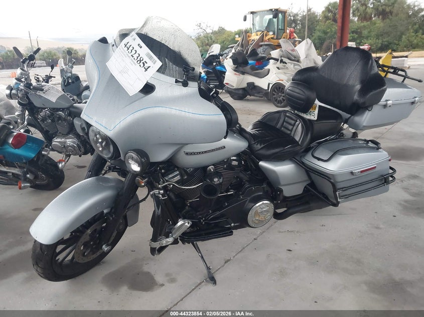 2019 Harley-Davidson Flhxs