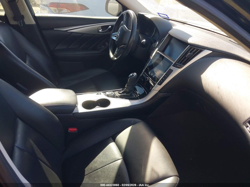 2021 Infiniti Q50 Luxe