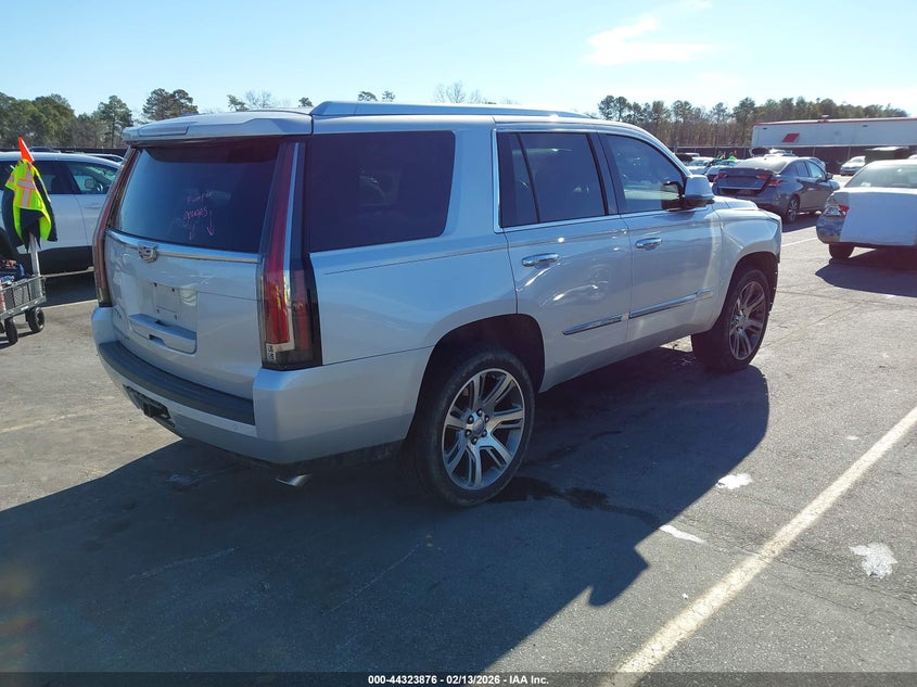 2015 Cadillac Escalade Luxury