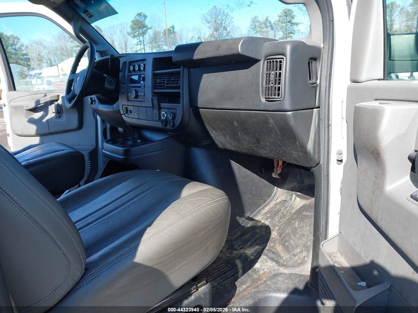 2017 Chevrolet Express 2500 Work Van