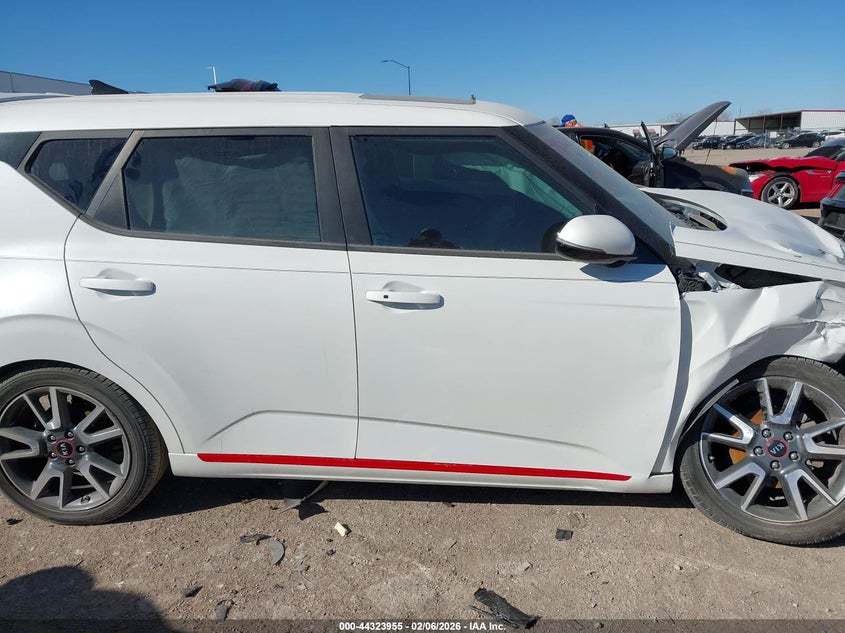 2020 Kia Soul Gt-Line VIN: KNDJ63AU4L7051373 Lot: 44323955