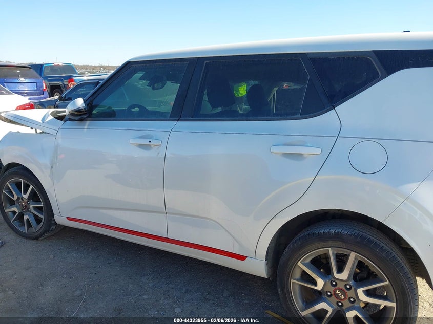 2020 Kia Soul Gt-Line VIN: KNDJ63AU4L7051373 Lot: 44323955