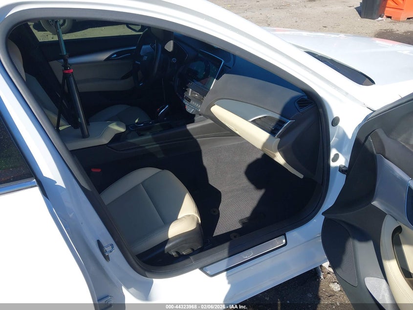 2023 Cadillac Ct5 Luxury