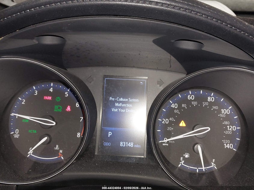VIN NMTKHMBX8JR014471 2018 TOYOTA C-HR XLE PREMIUM