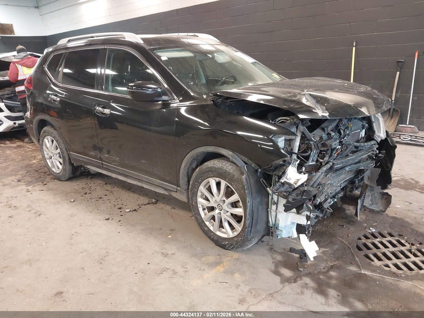 2018 Nissan Rogue Sv