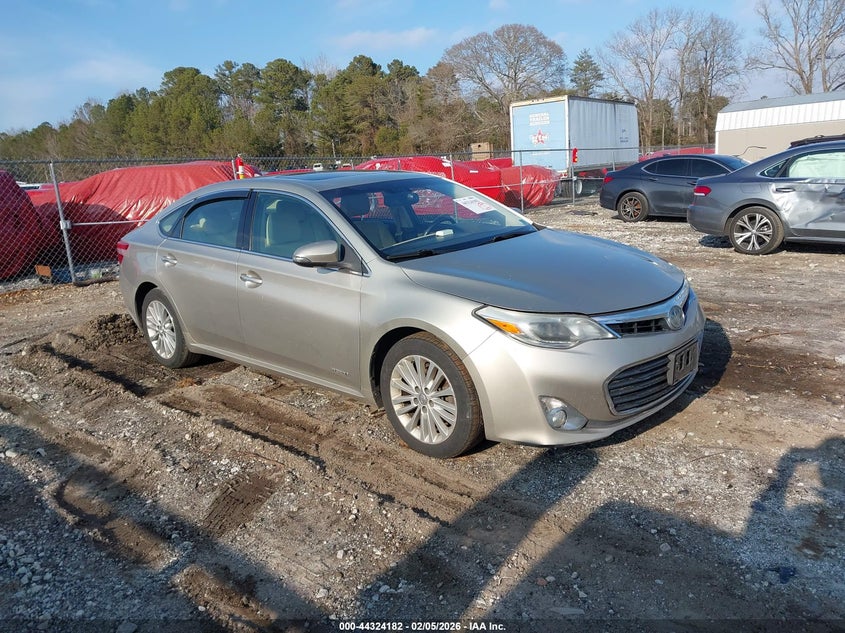 2013 Toyota Avalon Hybrid Limited