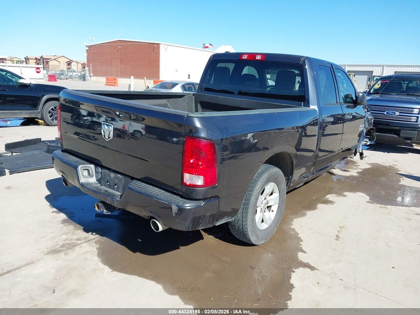 2017 Ram 1500 Express 4X2 6'4 Box