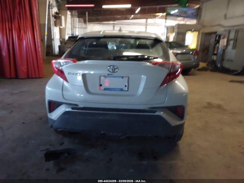 2019 Toyota C-Hr Xle VIN: NMTKHMBX1KR077896 Lot: 44324209