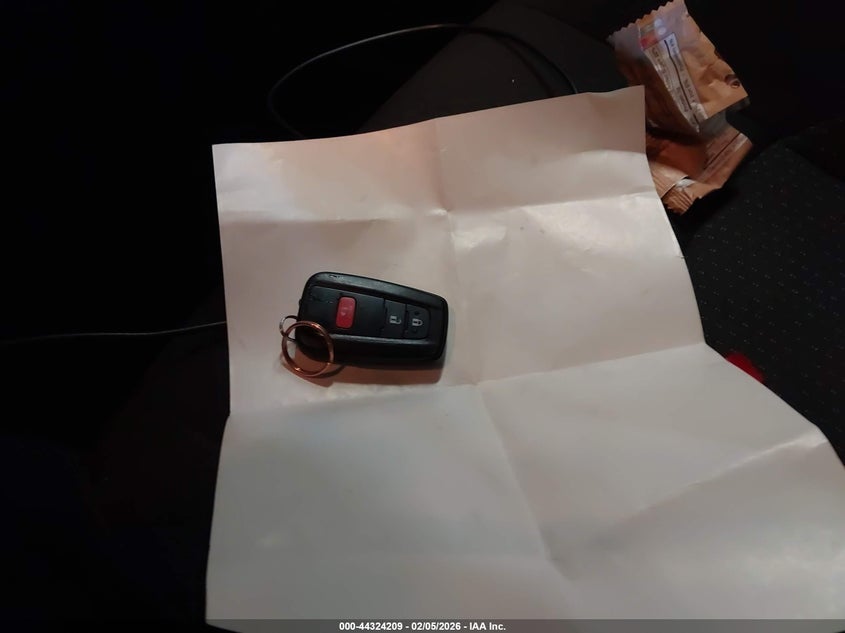 2019 Toyota C-Hr Xle VIN: NMTKHMBX1KR077896 Lot: 44324209