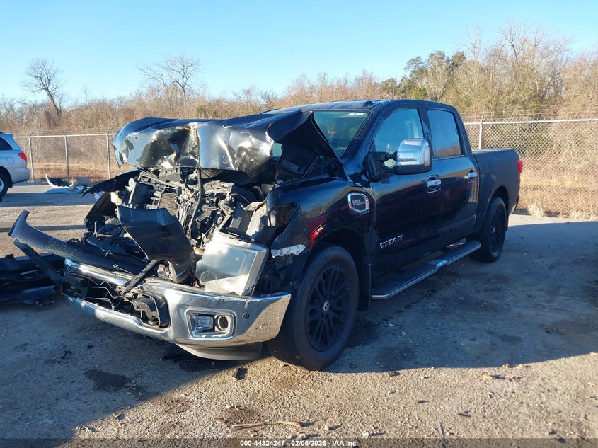 2017 Nissan Titan Sl