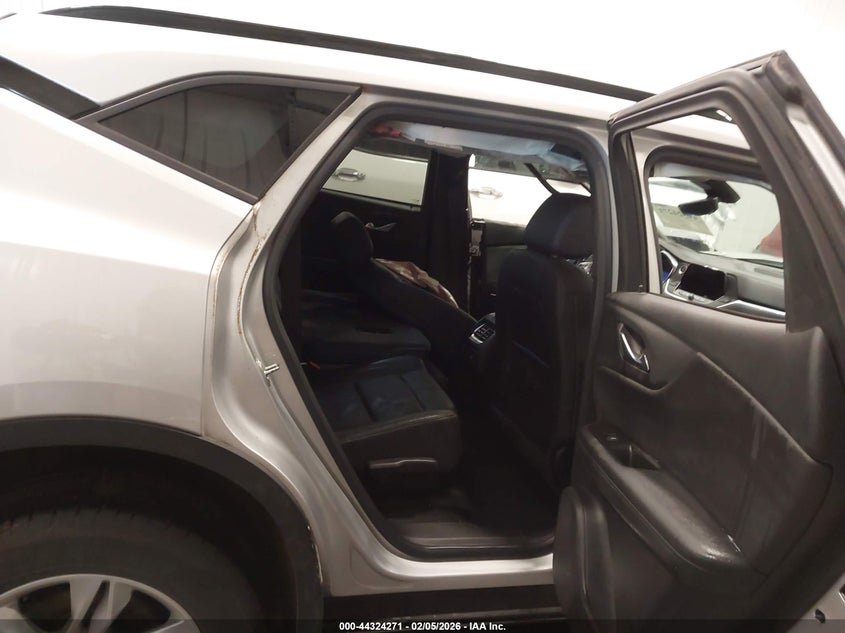 2021 Chevrolet Blazer Awd 3Lt VIN: 3GNKBJRS1MS557132 Lot: 44324271