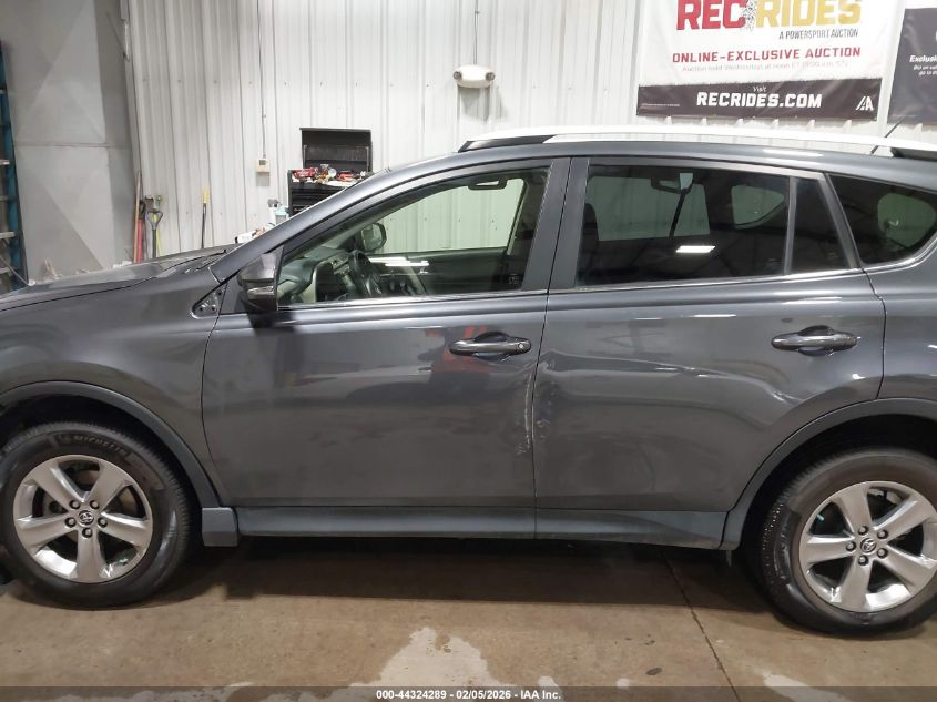 2015 Toyota Rav4 Xle VIN: JTMRFREV5FD130520 Lot: 44324289