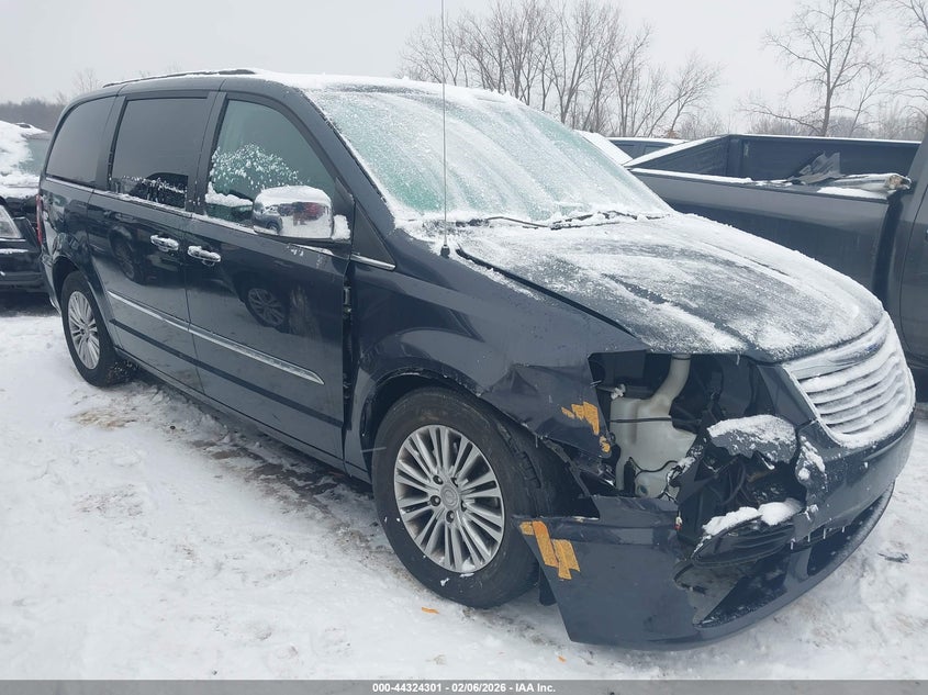 2014 Chrysler Town & Country Touring-L