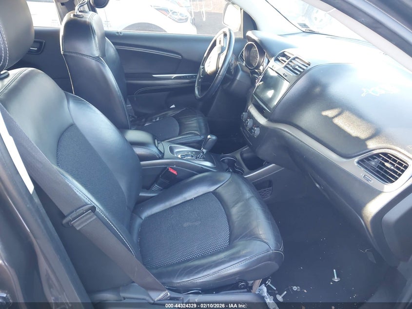 2019 Dodge Journey Crossroad Awd