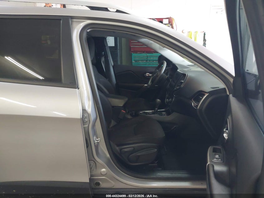 2020 Jeep Cherokee Latitude Fwd