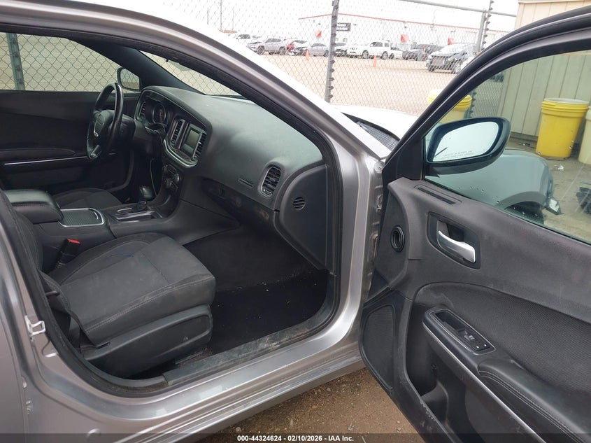 2017 Dodge Charger Se Rwd