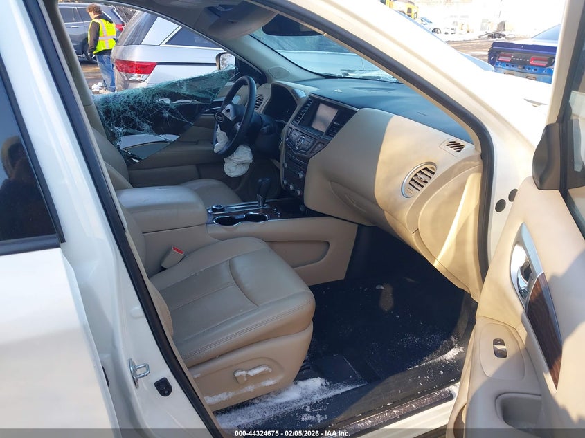 2020 Nissan Pathfinder Platinum 4Wd