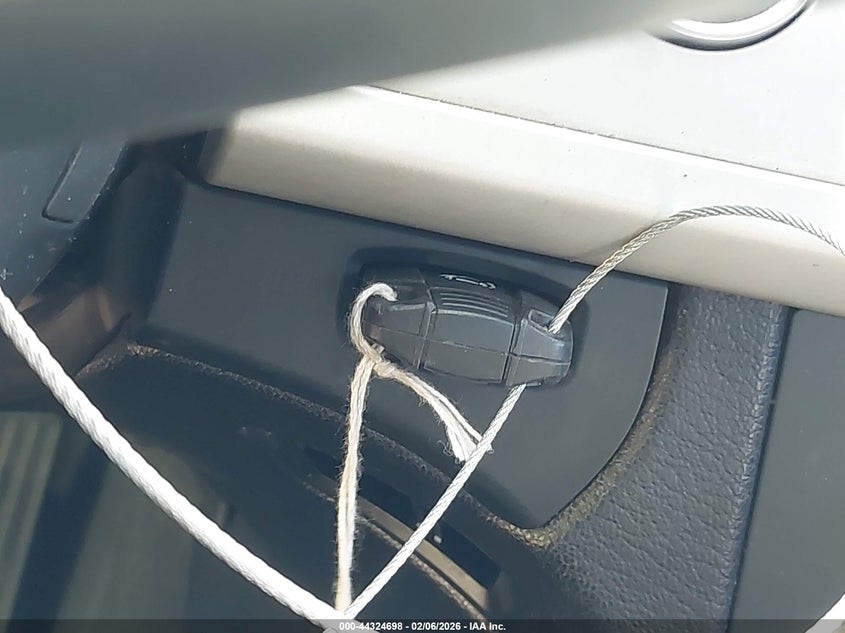 2015 BMW Z4 Sdrive28I VIN: WBALL5C53FP557376 Lot: 44324698