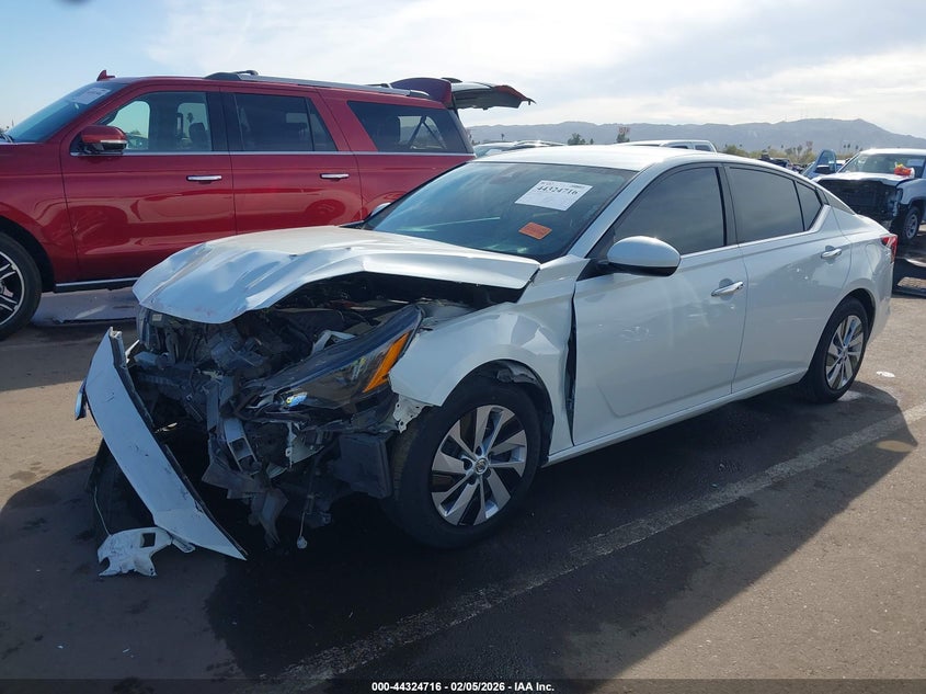 2022 Nissan Altima S Fwd